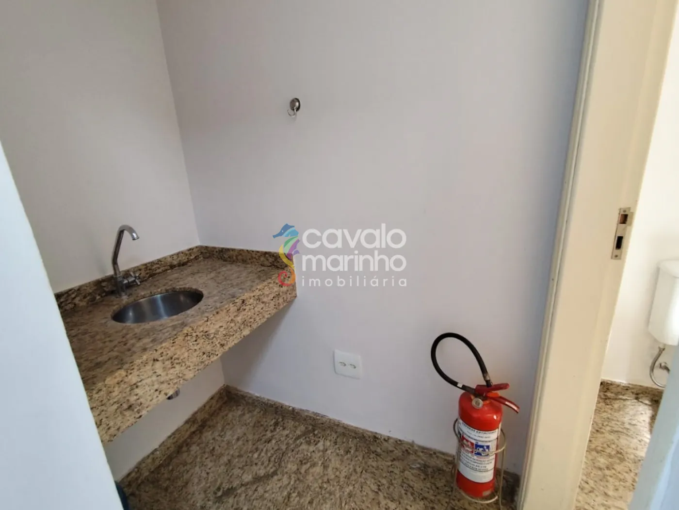 Alugar Comercial / Ponto Comercial em Ribeirão Preto R$ 3.000,00 - Foto 7
