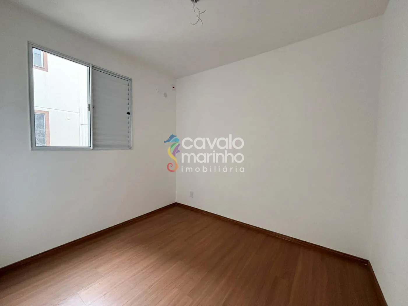 Alugar Apartamento / Padrão em Ribeirão Preto R$ 930,00 - Foto 2
