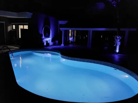 imagem 3 - Casa à venda com 4 quartos, piscina, 480m²  - Condomínio Santa Helena imagem 3 - Casa à venda com 4 quartos, piscina, 480m²  - Condomínio Santa Helena
