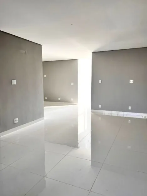 imagem 1 - Casa em condomínio à venda com 3 quartos, 230m² - Villa Romana II imagem 1 - Casa em condomínio à venda com 3 quartos, 230m² - Villa Romana II