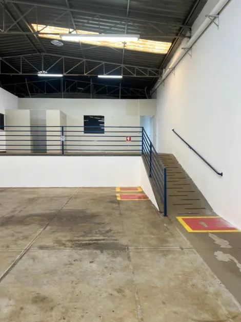 imagem 2 - Galpão para alugar de 348m² no Residencial e Comercial Palmares - Ribeirão Preto/SP imagem 2 - Galpão para alugar de 348m² no Residencial e Comercial Palmares - Ribeirão Preto/SP