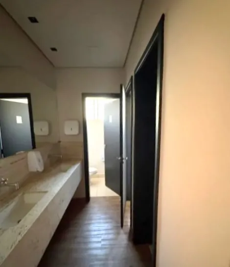 imagem 4 - Ponto para alugar de 251m², com salas e 5 vagas no Jardim Sumaré. imagem 4 - Ponto para alugar de 251m², com salas e 5 vagas no Jardim Sumaré.